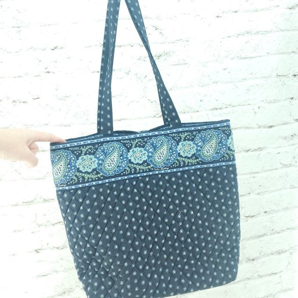 Vera Bradley Womens Navy Blue Floral Shoulder Strap Tote Bag And Zipper Pouch - Picture 3 of 15